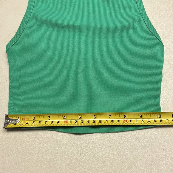 Zara Cropped Tank - Picture 4 of 5